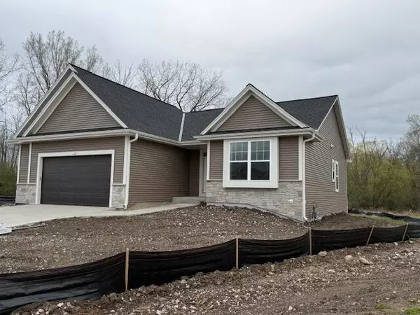 Pewaukee, WI 53072,1110 Oxbow COURT