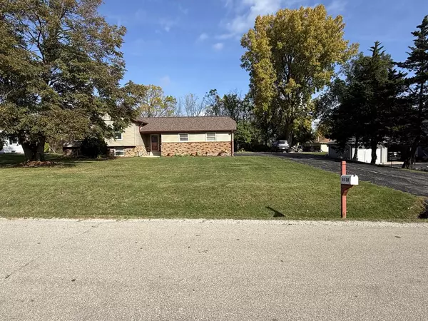 5538 Sandy LANE, Mount Pleasant, WI 53406