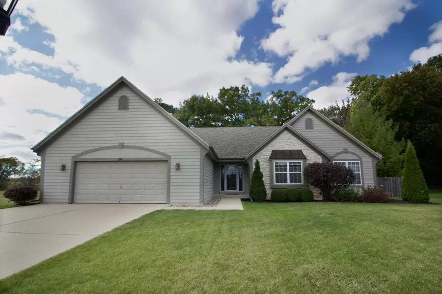 183 Westfield WAY, Pewaukee, WI 53072