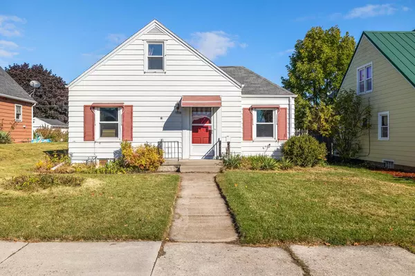 1724 Elm AVENUE, Sheboygan, WI 53081