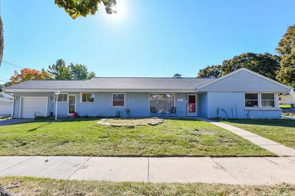 7727 W Glendale AVENUE, Milwaukee, WI 53218