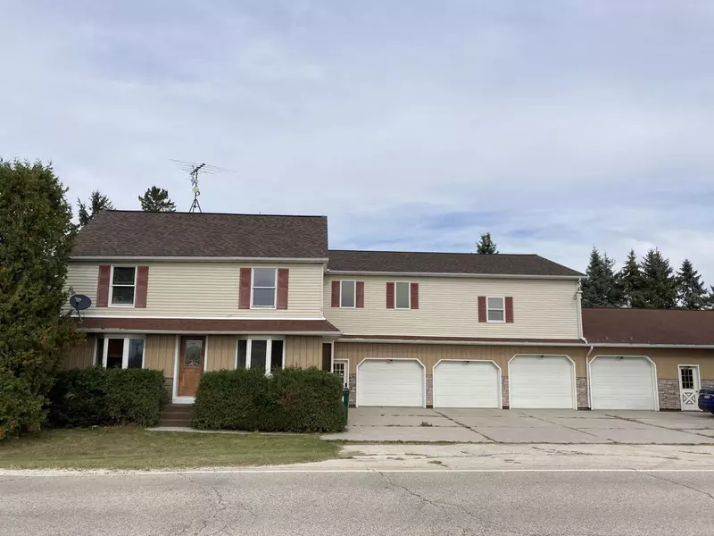 5112 County Highway Y, Two Rivers, WI 54241