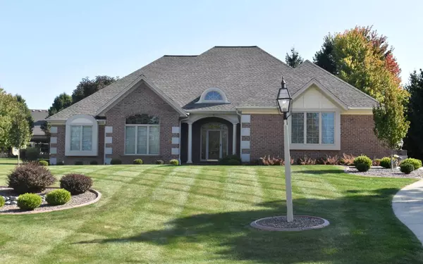 Pewaukee, WI 53072,W261N2854 Woodburne COURT