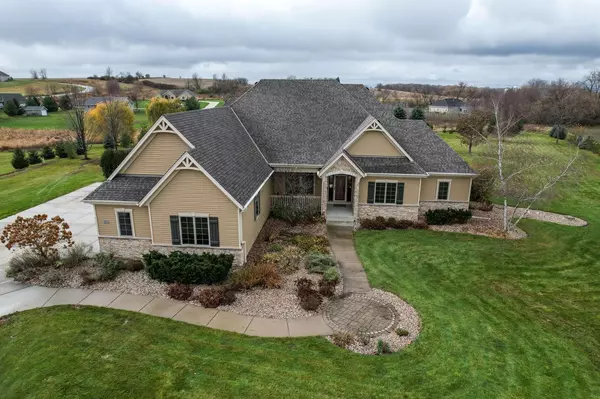 Oconomowoc, WI 53066,W385N8389 Highlander DRIVE