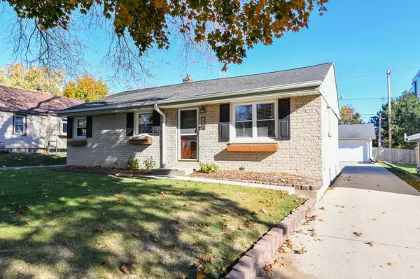 Wauwatosa, WI 53226,236 N 110th STREET