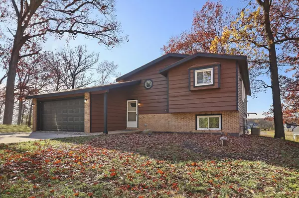 W3785 Lakeview Park DRIVE, Lake Geneva, WI 53147