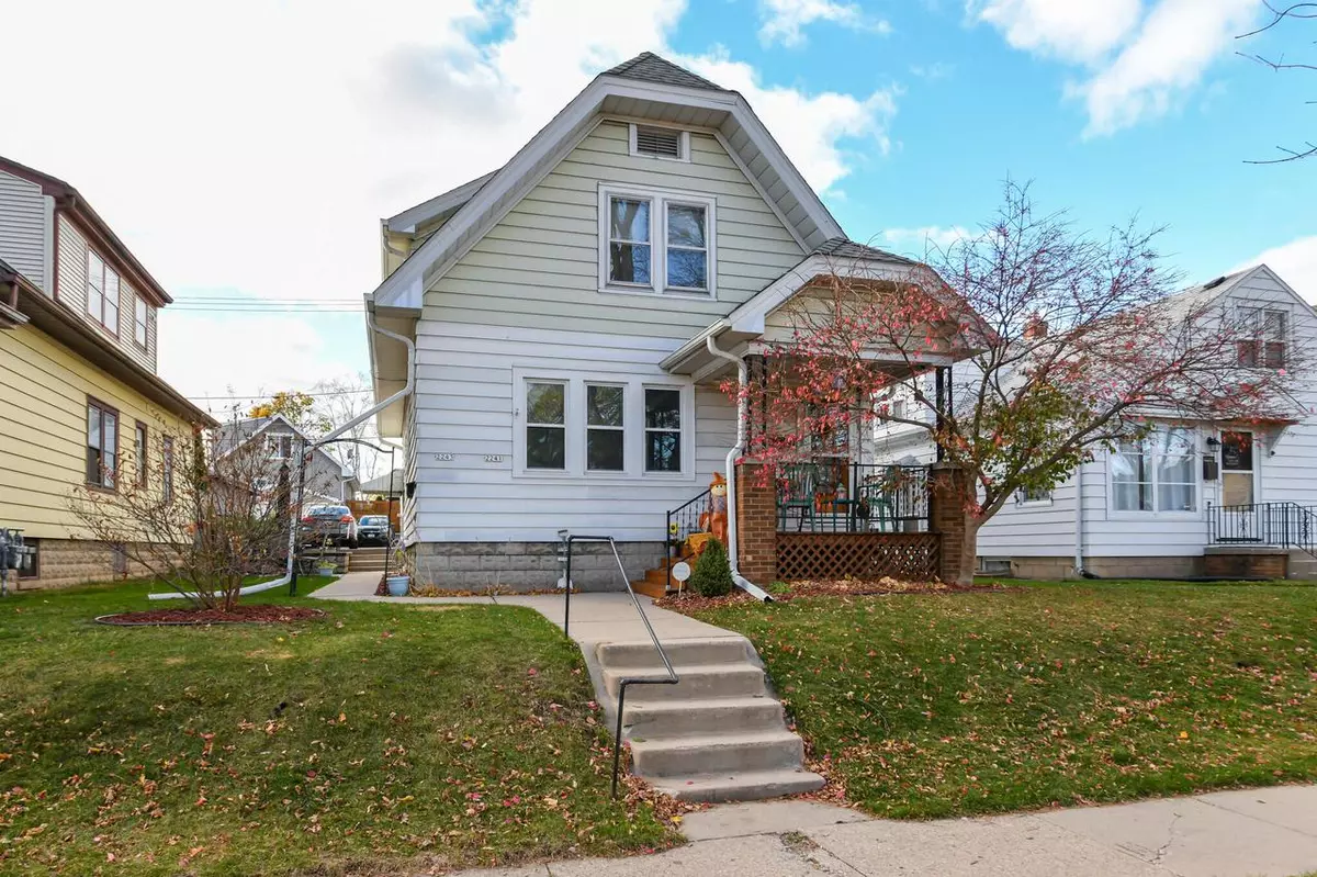 West Allis, WI 53219,2241 S 64th STREET #2243