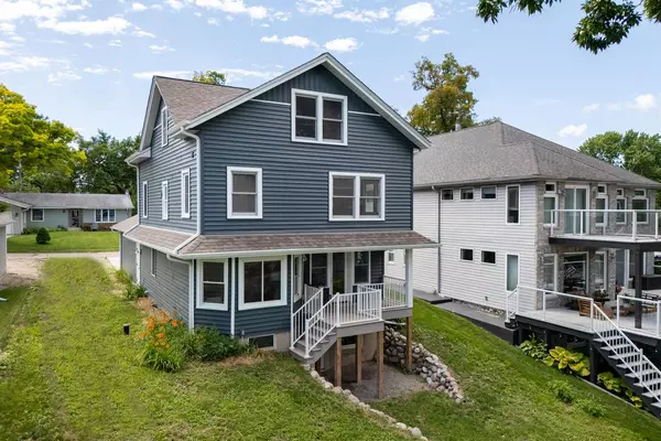 W188S7598 Oak Grove DRIVE, Muskego, WI 53150