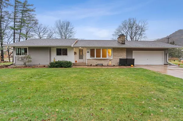 N1839 Hagen ROAD, La Crosse, WI 54601