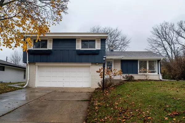 10850 W Derby AVENUE, Wauwatosa, WI 53225