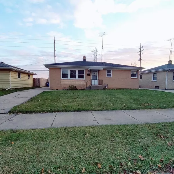 3729 Republic AVENUE, Racine, WI 53405