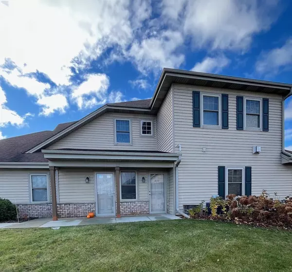 1633 New Port Vista DRIVE, Grafton, WI 53024