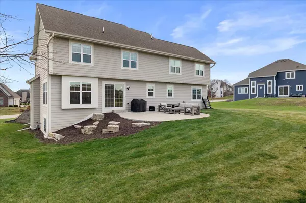 Menomonee Falls, WI 53051,N67W13188 Daylily DRIVE