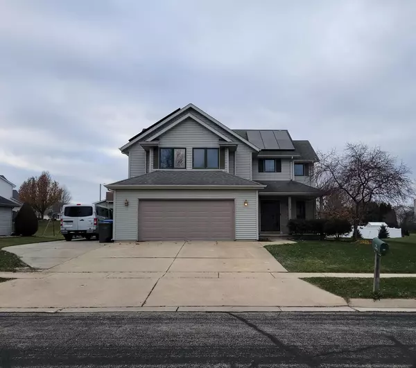 608 Deer TRAIL, Watertown, WI 53094