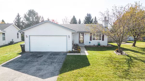 543 Broadmoore DRIVE, Hartford, WI 53027