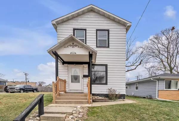 1221 N Wisconsin STREET, Racine, WI 53402