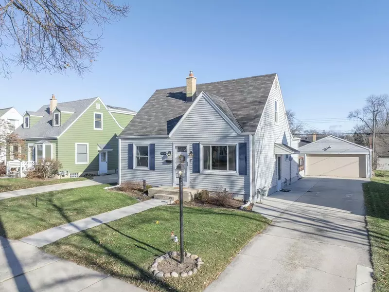 3456 N 97th STREET, Milwaukee, WI 53222