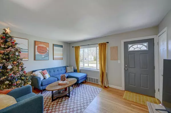 Milwaukee, WI 53222,3456 N 97th STREET