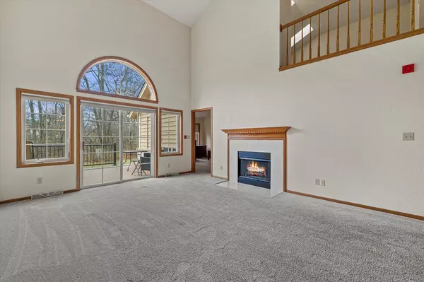 Brookfield, WI 53045,2985 River Birch DRIVE #G