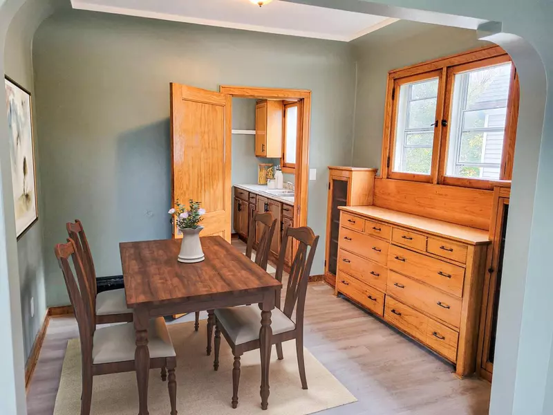 2654 N 49th STREET, Milwaukee, WI 53210