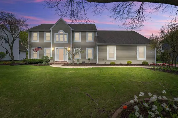 N51W17001 Fair Oak PARKWAY, Menomonee Falls, WI 53051