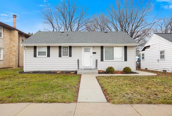 7040 W Villard AVENUE, Milwaukee, WI 53218