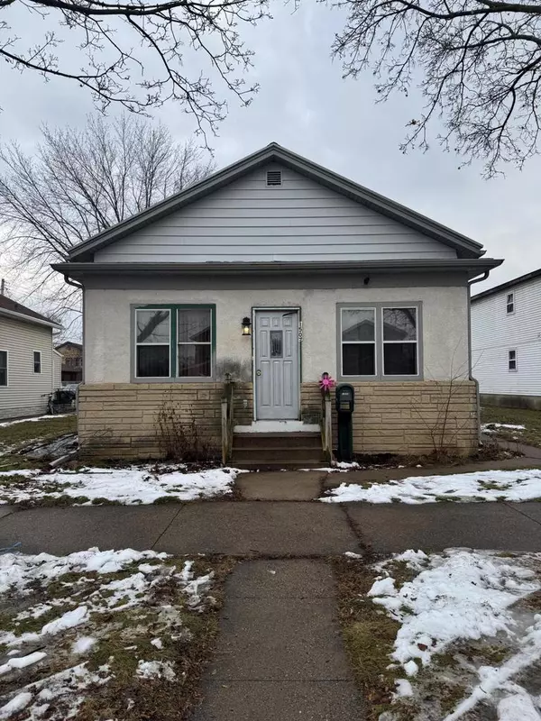 La Crosse, WI 54601,1509 11th STREET S