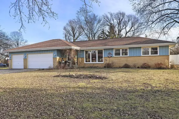 6300 S Carroll CIRCLE, Franklin, WI 53132