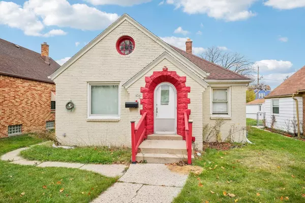 4943 N 24th PLACE, Milwaukee, WI 53209