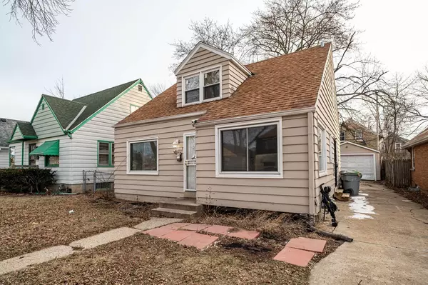 4464 N 38th STREET, Milwaukee, WI 53209