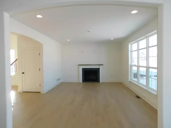 Grafton, WI 53024,221 Candleberry LANE