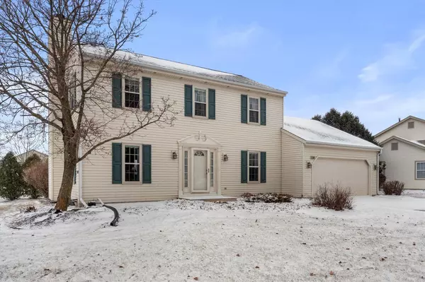 1138 Carlee Ann LANE, Pewaukee, WI 53072