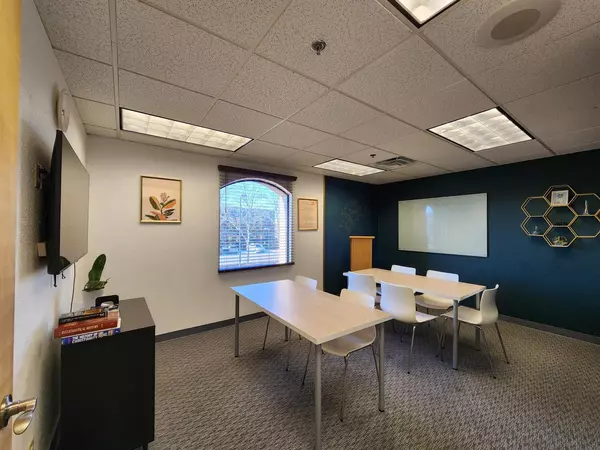 Brookfield, WI 53005,15850 W Bluemound ROAD #210