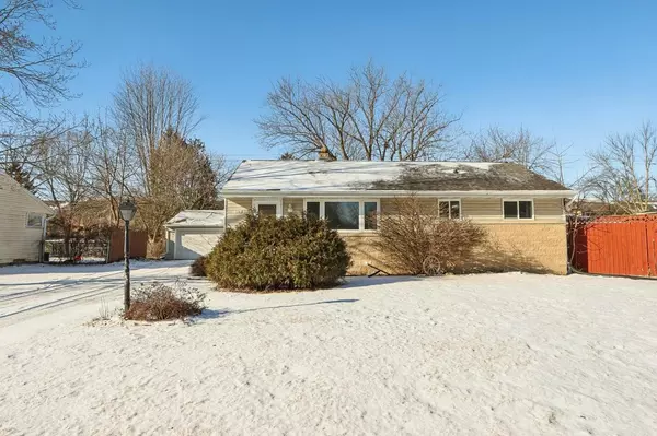 7701 N 59TH STREET, Milwaukee, WI 53223