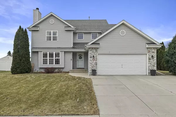 2366 N University DRIVE, Waukesha, WI 53188