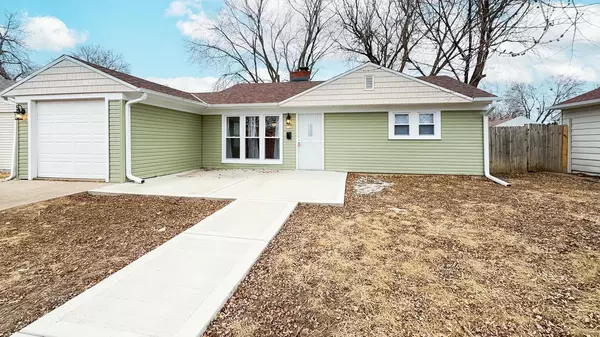 5720 W Thurston AVENUE, Milwaukee, WI 53218