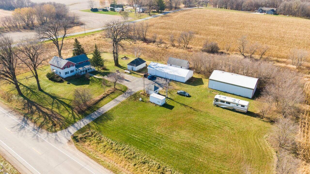 N5529 State Road 67,  Iron Ridge,  WI 53035