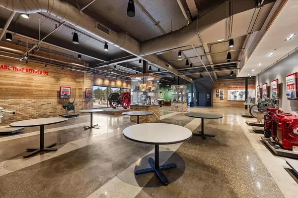 Racine, WI 53403,1328 Racine STREET