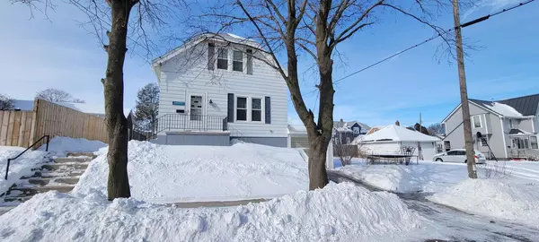 1816 S 12th STREET, Manitowoc, WI 54220