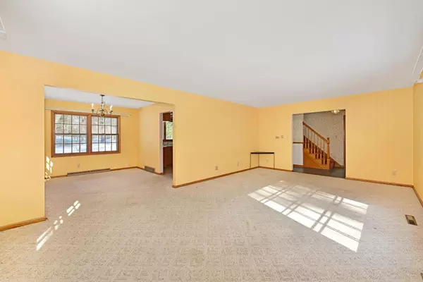 Cedarburg, WI 53012,5314 Thornapple LANE