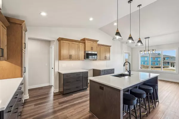 Random Lake, WI 53075,517 Raybern COURT #8