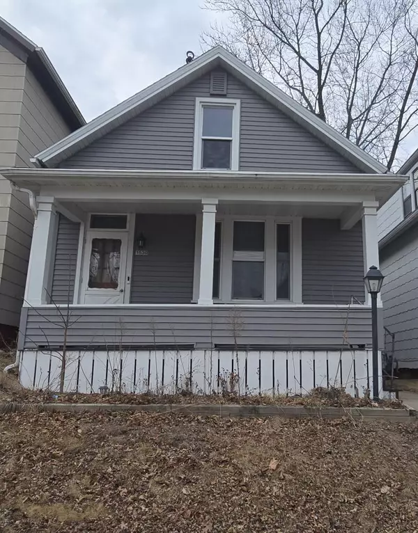 1530 S 11th STREET, Sheboygan, WI 53081