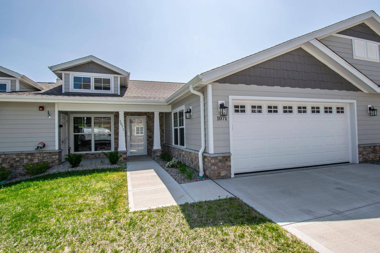 1071 Anchor AVENUE, West Bend, WI 53095