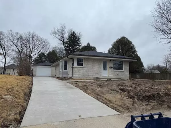 1411 S Marion AVENUE, Janesville, WI 53546