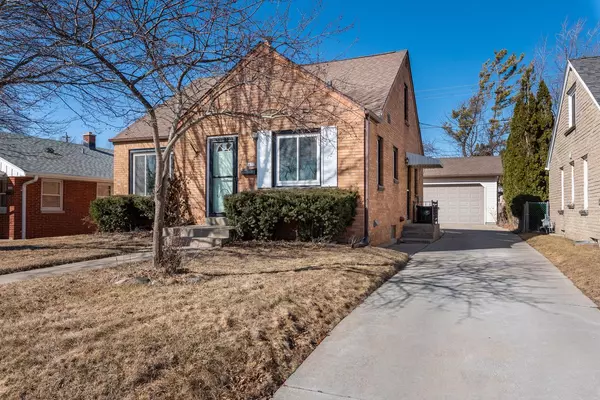 Cudahy, WI 53110,3432 E Whittaker AVENUE