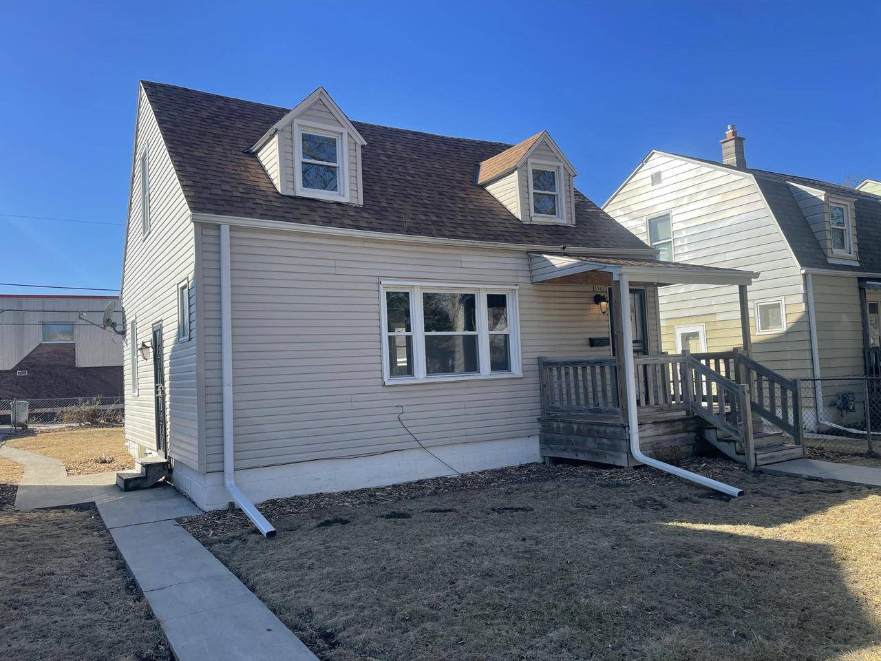 3941 N 30th STREET, Milwaukee, WI 53216