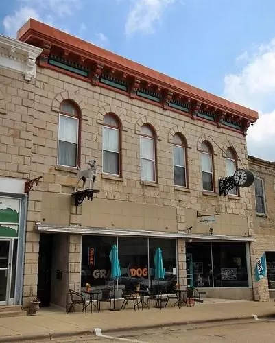 215 High Street, Mineral Point, WI 53565