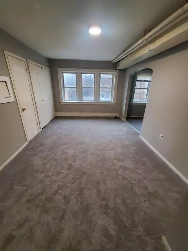 Milwaukee, WI 53206,2214 W Hopkins STREET #2220