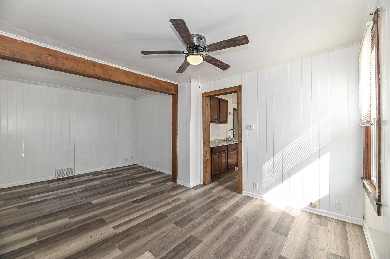 Milwaukee, WI 53209,4748 N 40th STREET