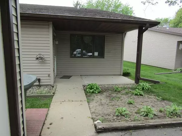 550 N Douglas Street #I, Ripon, WI 54971